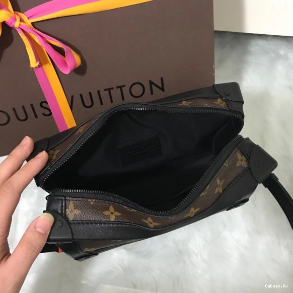 BOX LOUIS VUITTON 0328